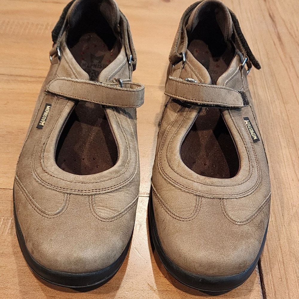 MEPHISTO Runoff Air-Jet System Brown Genuine Leather Mary Janes